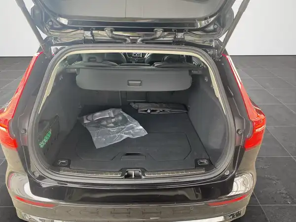 VOLVO V60 (14/21)