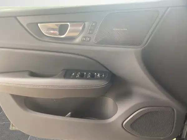 VOLVO V60 (17/21)