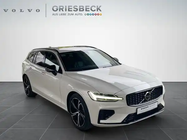 VOLVO V60 (6/23)