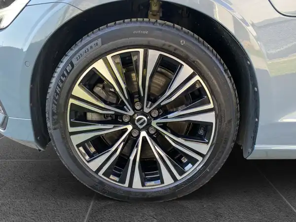 VOLVO V60 (15/21)