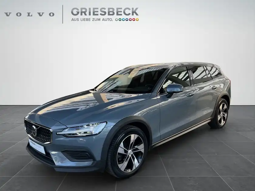 VOLVO V60 (1/18)