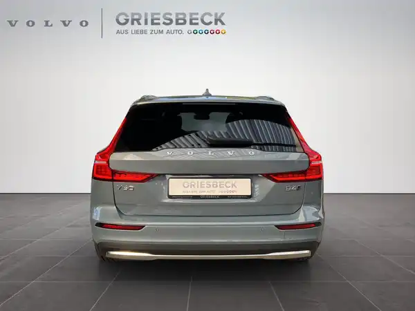 VOLVO V60 (4/18)