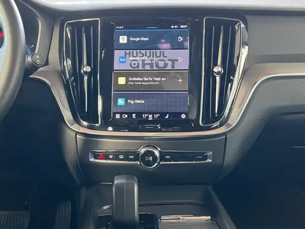 VOLVO V60 (10/18)