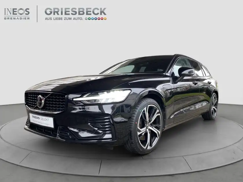 VOLVO V60 (1/18)