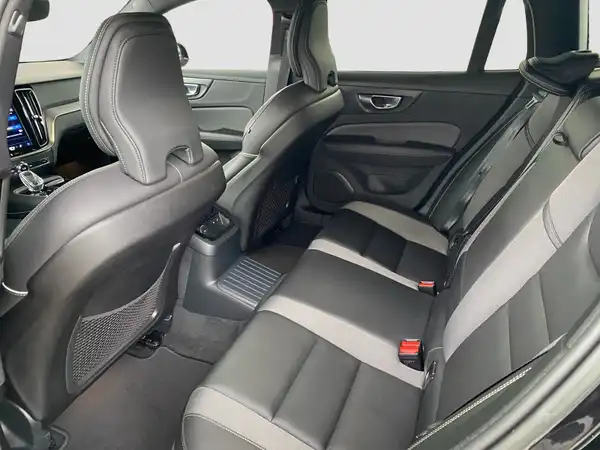 VOLVO V60 (11/18)