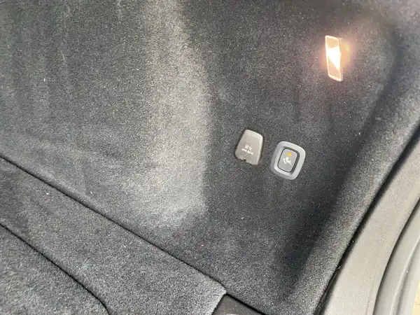 VOLVO V60 (13/18)