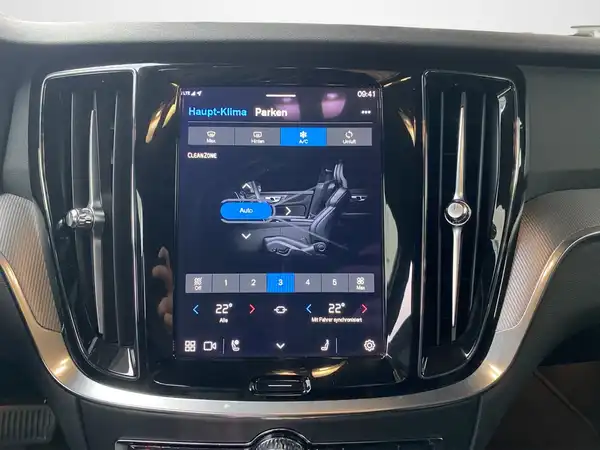 VOLVO V60 (11/22)