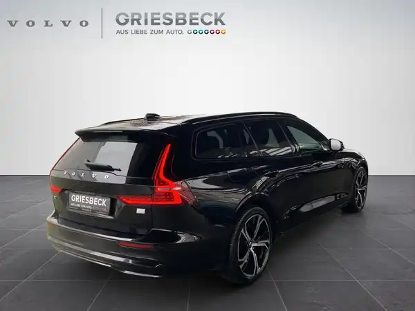 VOLVO V60 (5/22)