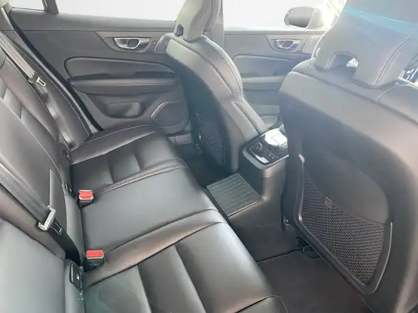 VOLVO V60 (13/22)