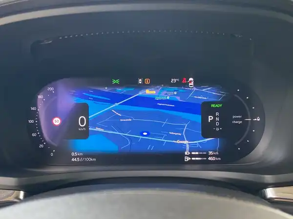 VOLVO V60 (16/22)