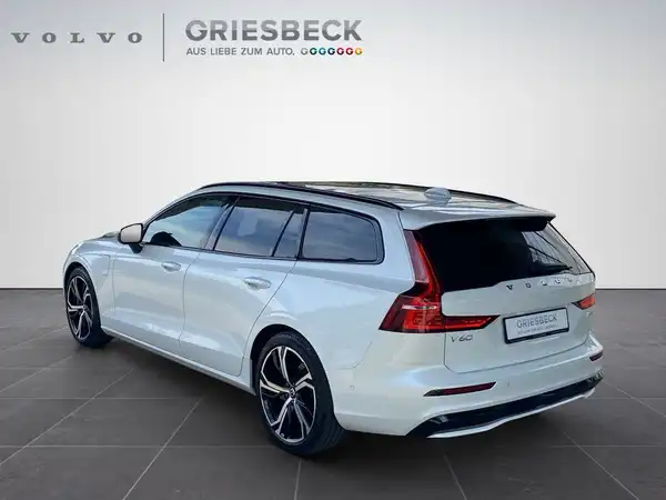 VOLVO V60 (3/22)