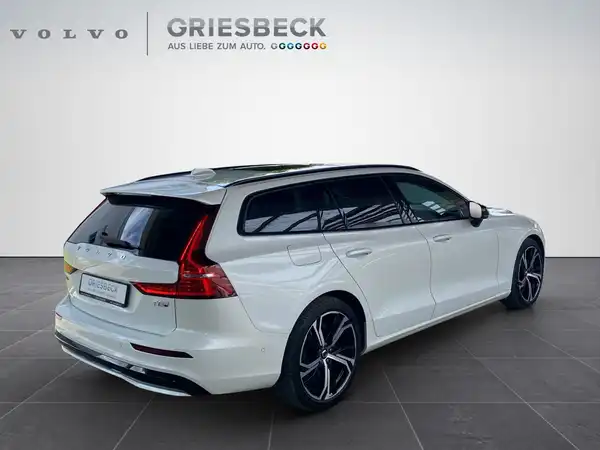 VOLVO V60 (5/22)