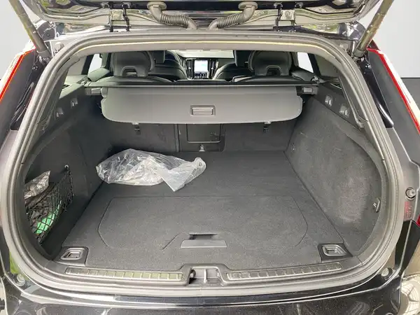 VOLVO V60 (14/22)