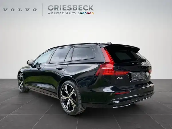 VOLVO V60 (3/22)