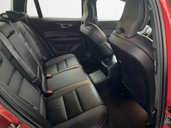 VOLVO V60 (14/24)