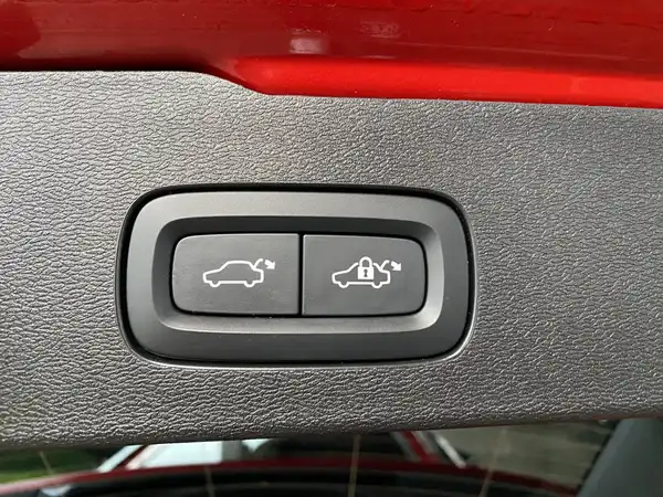 VOLVO V60 (24/24)
