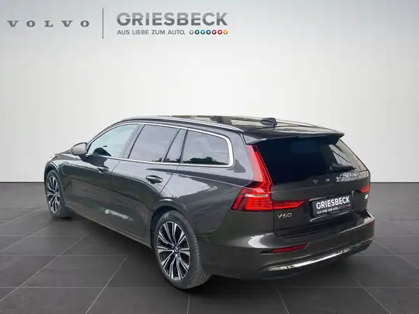 VOLVO V60 (3/21)