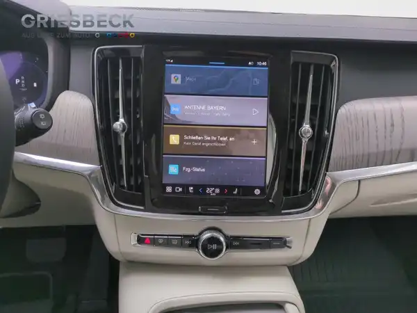VOLVO V90 (11/19)
