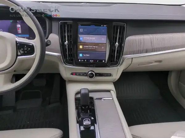 VOLVO V90 (13/19)