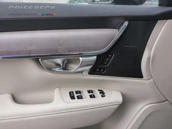 VOLVO V90 (19/19)