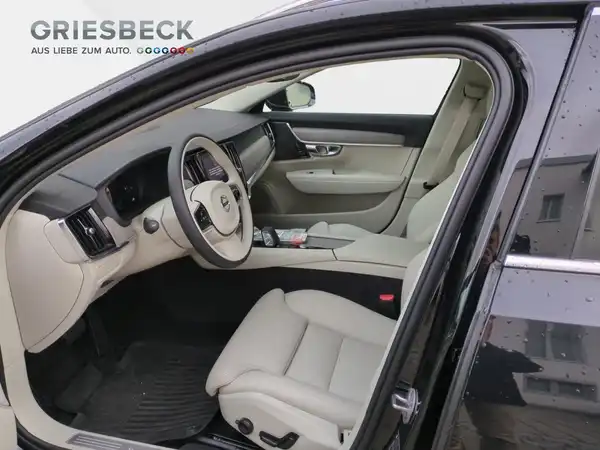VOLVO V90 (9/19)