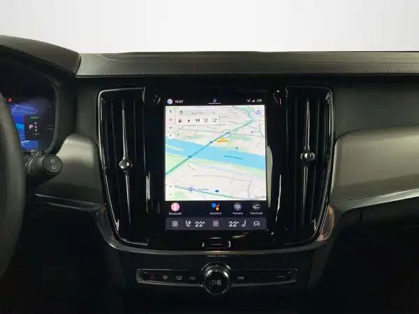 VOLVO V90 (11/23)