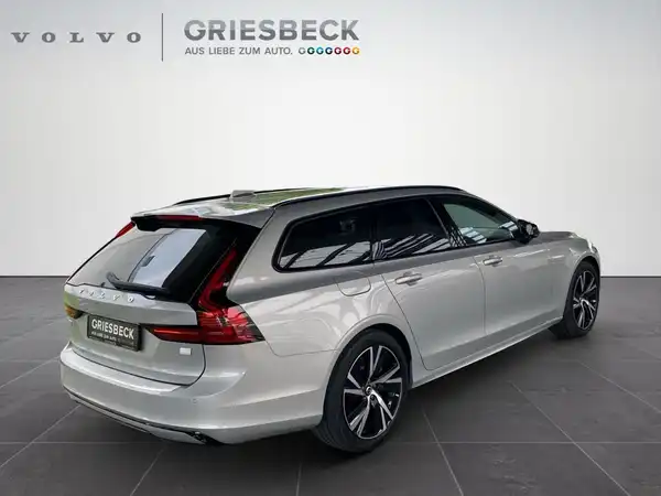 VOLVO V90 (5/23)