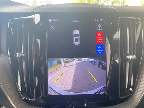 VOLVO XC60 (19/22)
