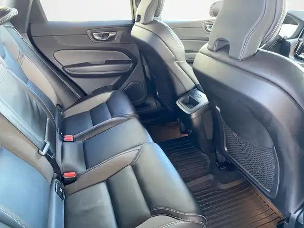 VOLVO XC60 (14/24)