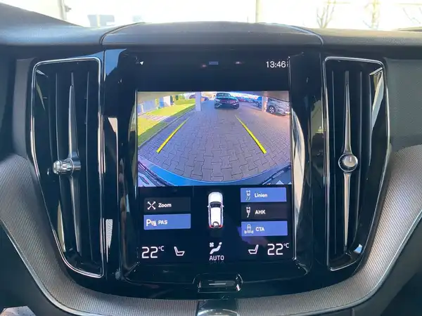 VOLVO XC60 (20/24)