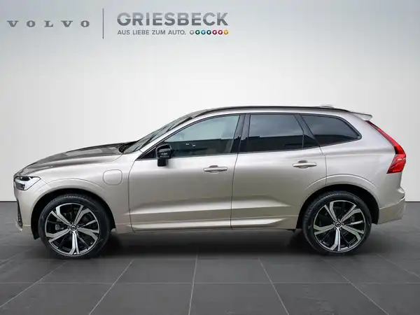 VOLVO XC60 (2/22)