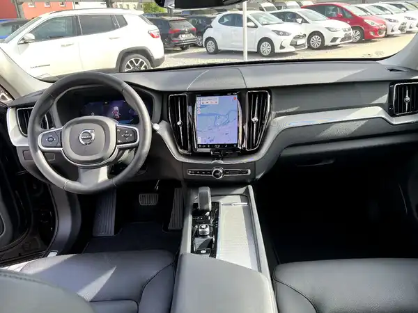VOLVO XC60 (19/28)