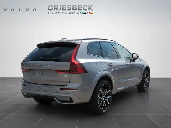 VOLVO XC60 (5/18)