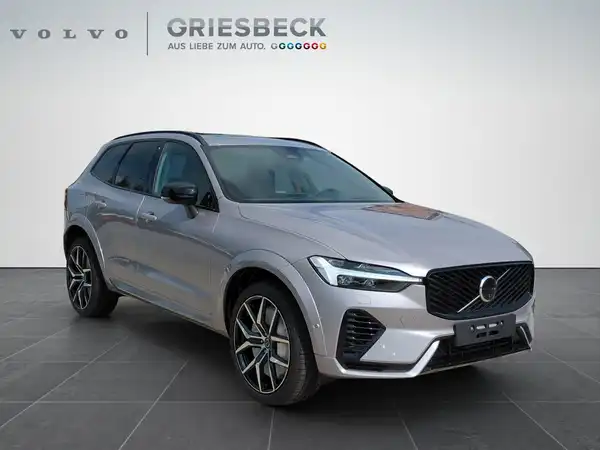 VOLVO XC60 (6/18)