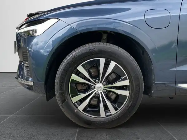 VOLVO XC60 (15/20)