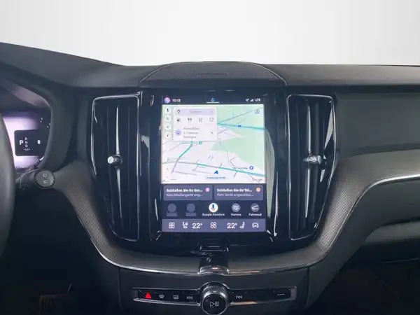 VOLVO XC60 (11/22)