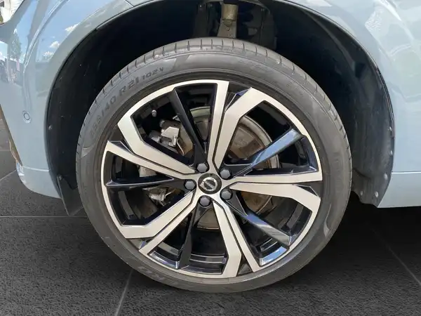 VOLVO XC60 (15/23)