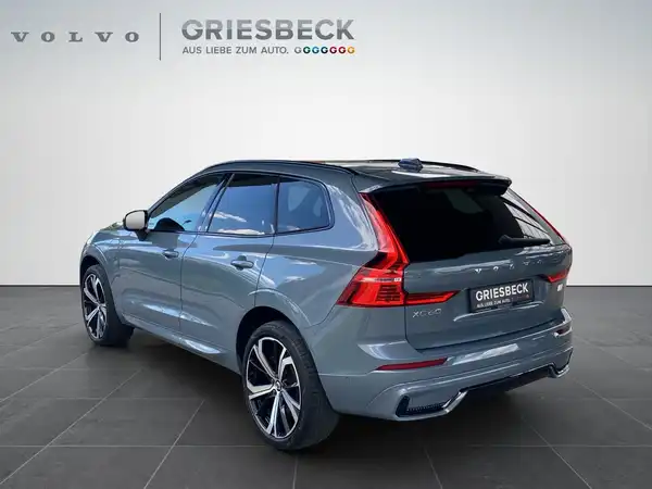 VOLVO XC60 (3/23)