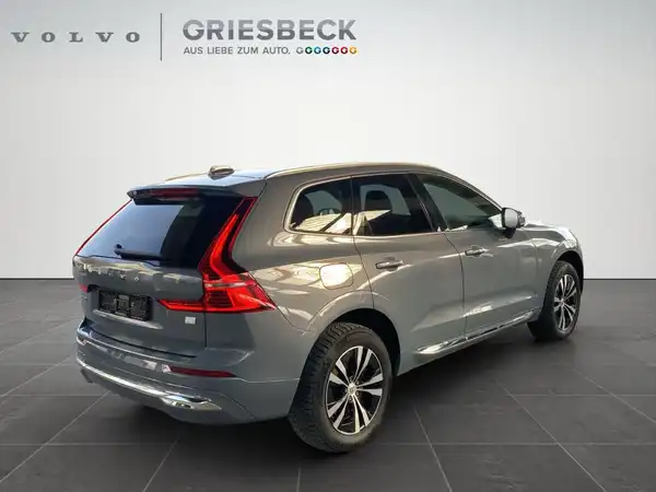 VOLVO XC60 (5/22)