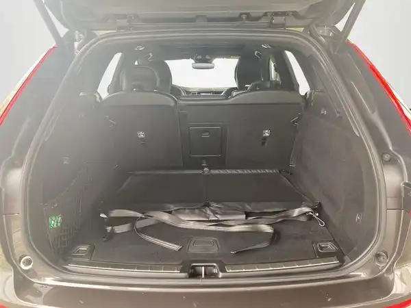 VOLVO XC60 (14/17)