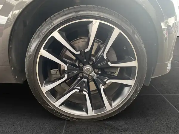 VOLVO XC60 (15/17)