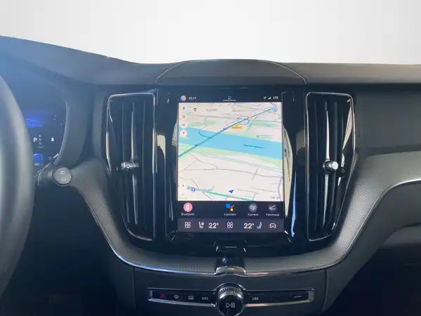 VOLVO XC60 (11/21)