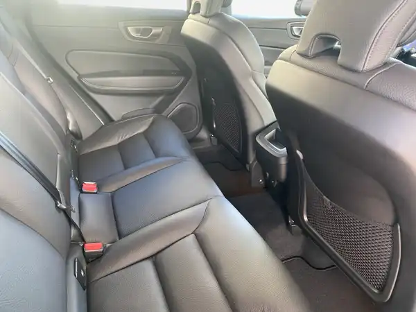 VOLVO XC60 (13/21)