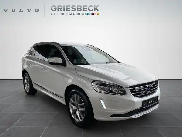 VOLVO XC60 (6/20)