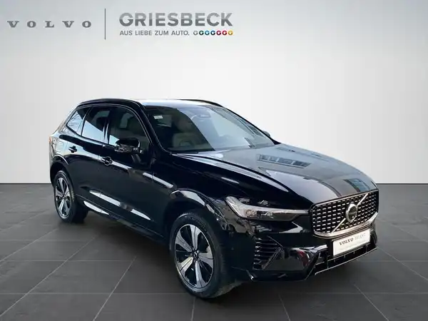 VOLVO XC60 (5/22)