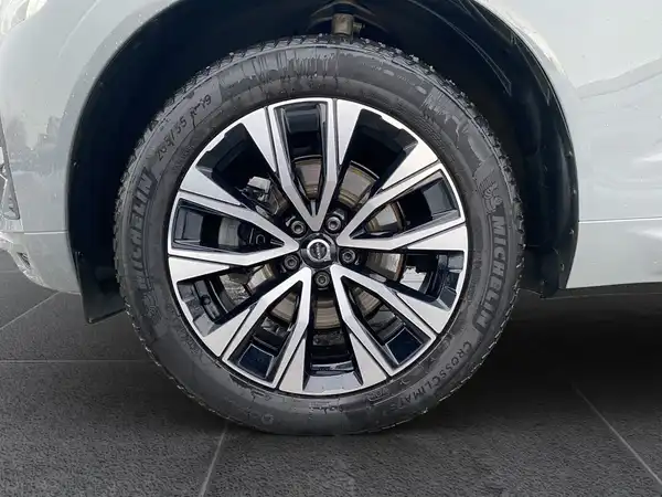 VOLVO XC60 (15/21)