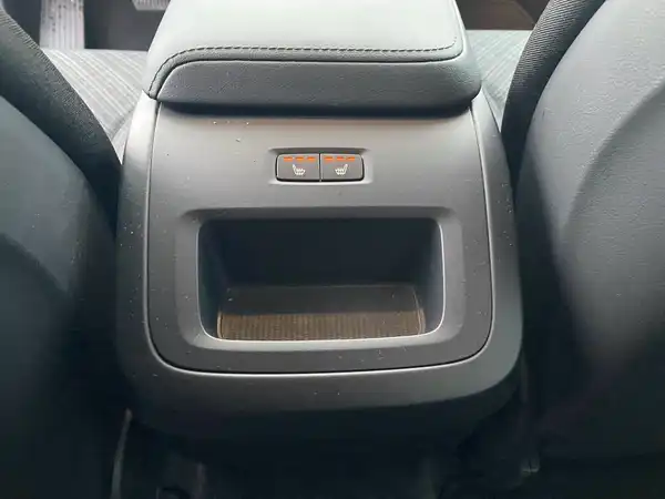 VOLVO XC60 (20/21)