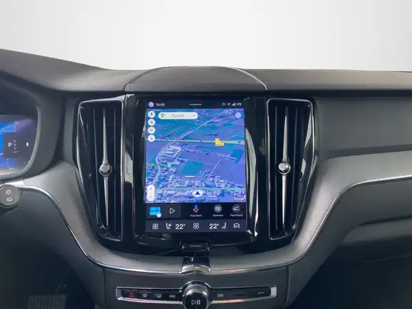 VOLVO XC60 (11/21)