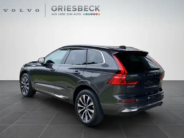 VOLVO XC60 (3/21)