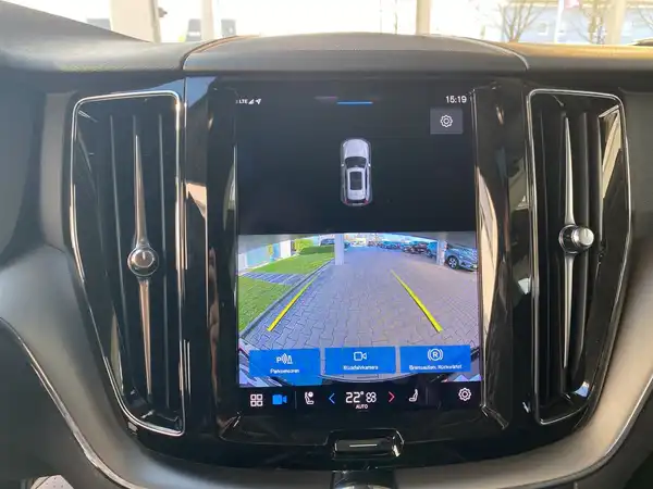 VOLVO XC60 (19/23)